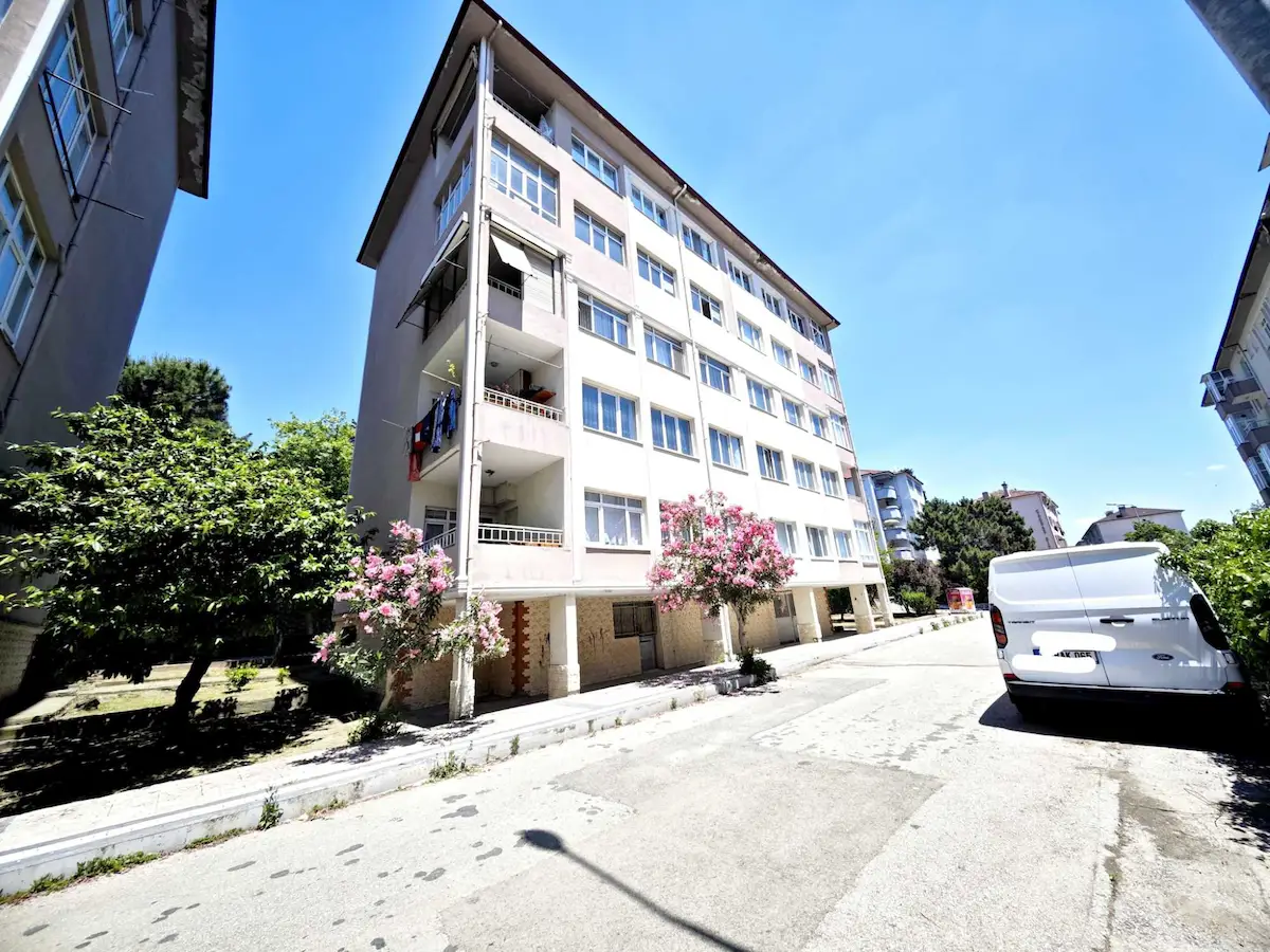 İZMİT ŞİRİNTEPE'DE SATILIK 3+1 DAİRE