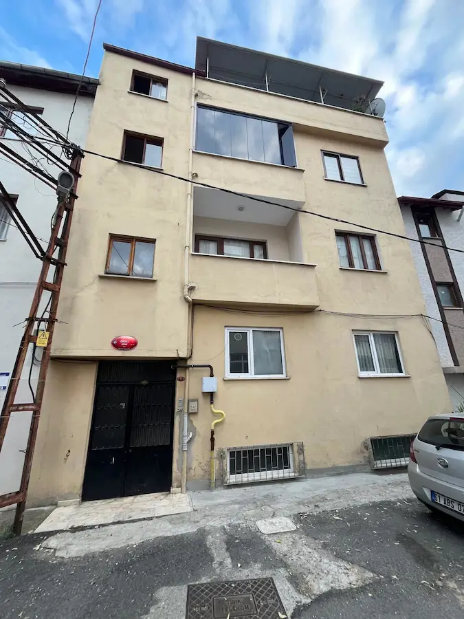 BAHÇECİKTE ÖNÜ AÇIK MASRAFSIZ SATILIK FIRSAT 2+1