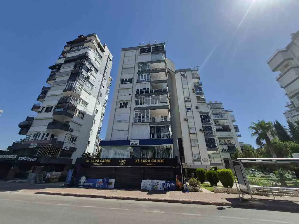 FEBER MAH.TEKELİOĞLU CADDESİNDE  SİTE İÇİNDE 3+1 KİRALIK DAİRE