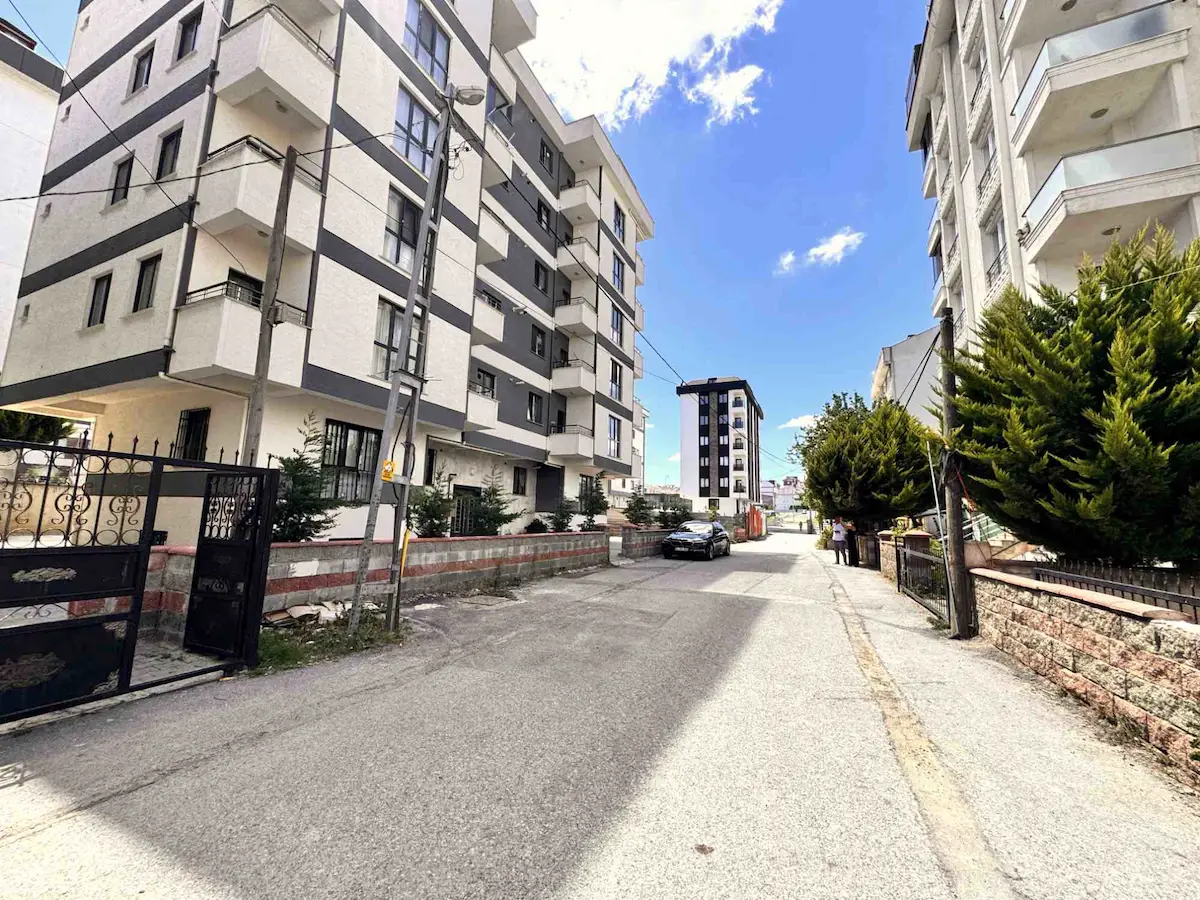 SULTANBEYLİ MİMAR SİNAN MAH. SATILIK 4+2 DUBLEKS TERASLI DAİRE