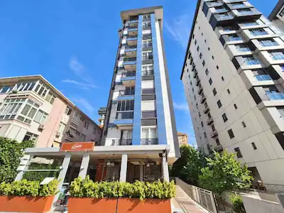 ÖZGÜRLÜK PARKI’NA, BAĞDAT CADDESİNE, MARMARAYA,MİNİBÜS CADDESİN YÜRÜME MESAFESİNDE 3+1 DUBLEX DAİRE