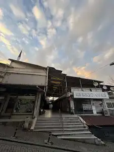 GÖLCÜK MERKEZ CAMİİ ALTI SATILIK DÜKKAN