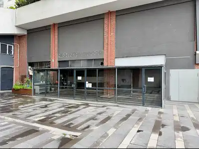 FUZUL TEM AVRASYA KONUTLARI SATILIK DÜKKAN ( REMAX ASTYLE )