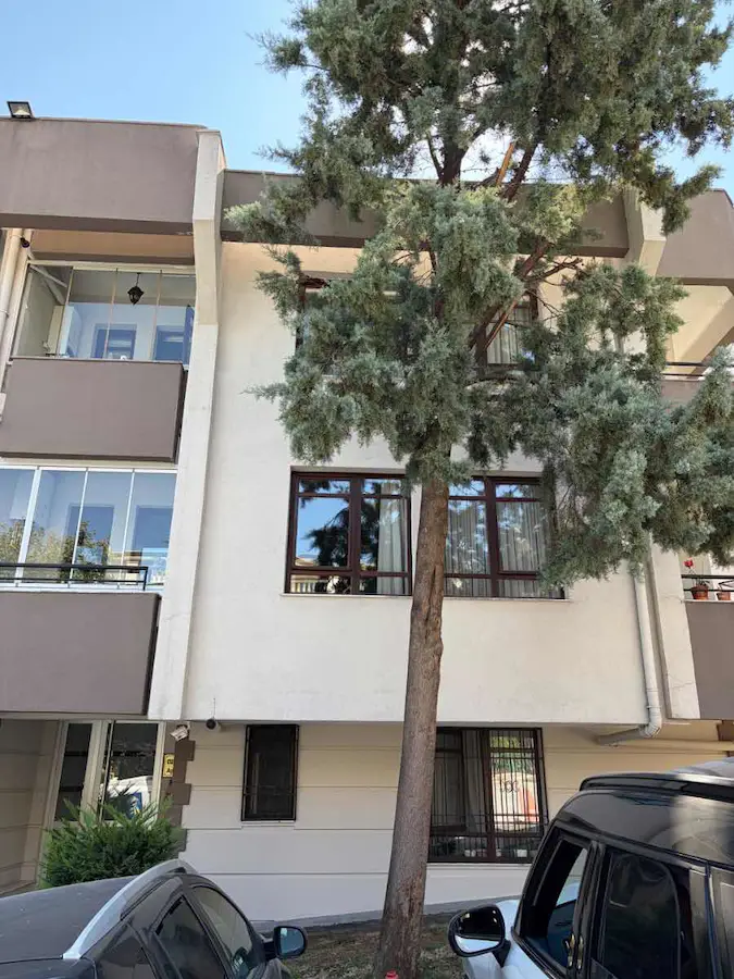 KOZA SOKAK'TA SATILIK GENIŞ, MANZARALI 2+1 DAIRE