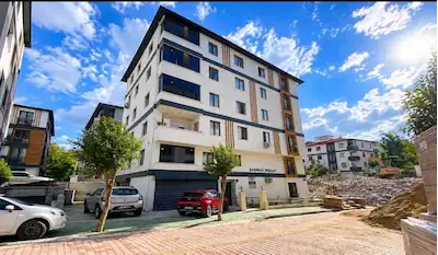 REMAX MAHALDEN AMBARLI MAH.GÜNEY CEPHE AMERİKAN MUTFAK 2+1 DAİRE
