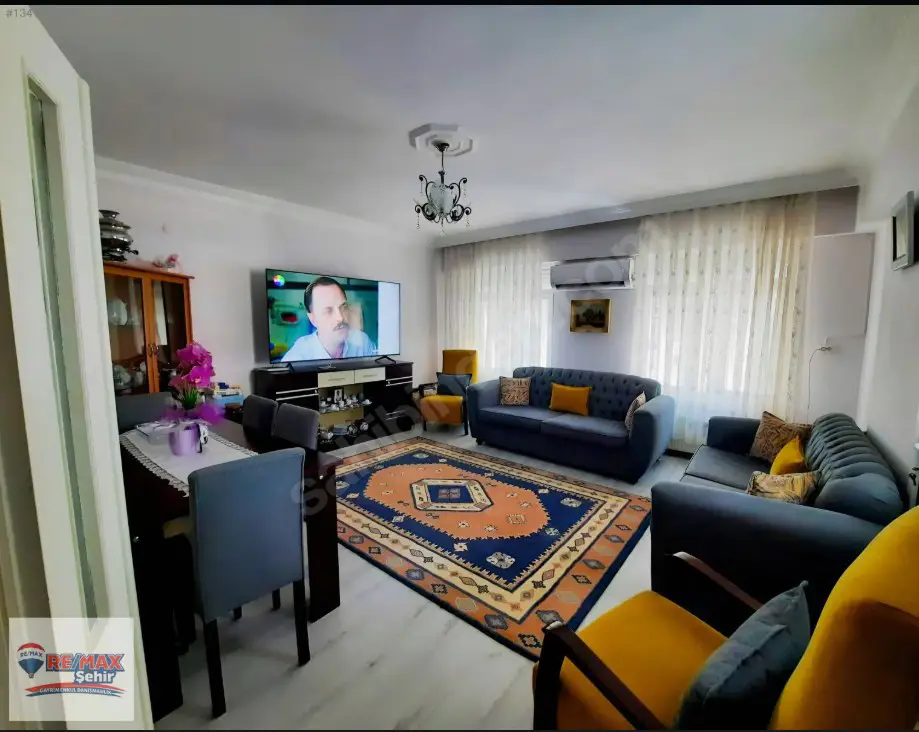 REMAX ŞEHİRDEN ALTINOVA SERMAYECİKTE 3403 M2 SATILIK TARLA