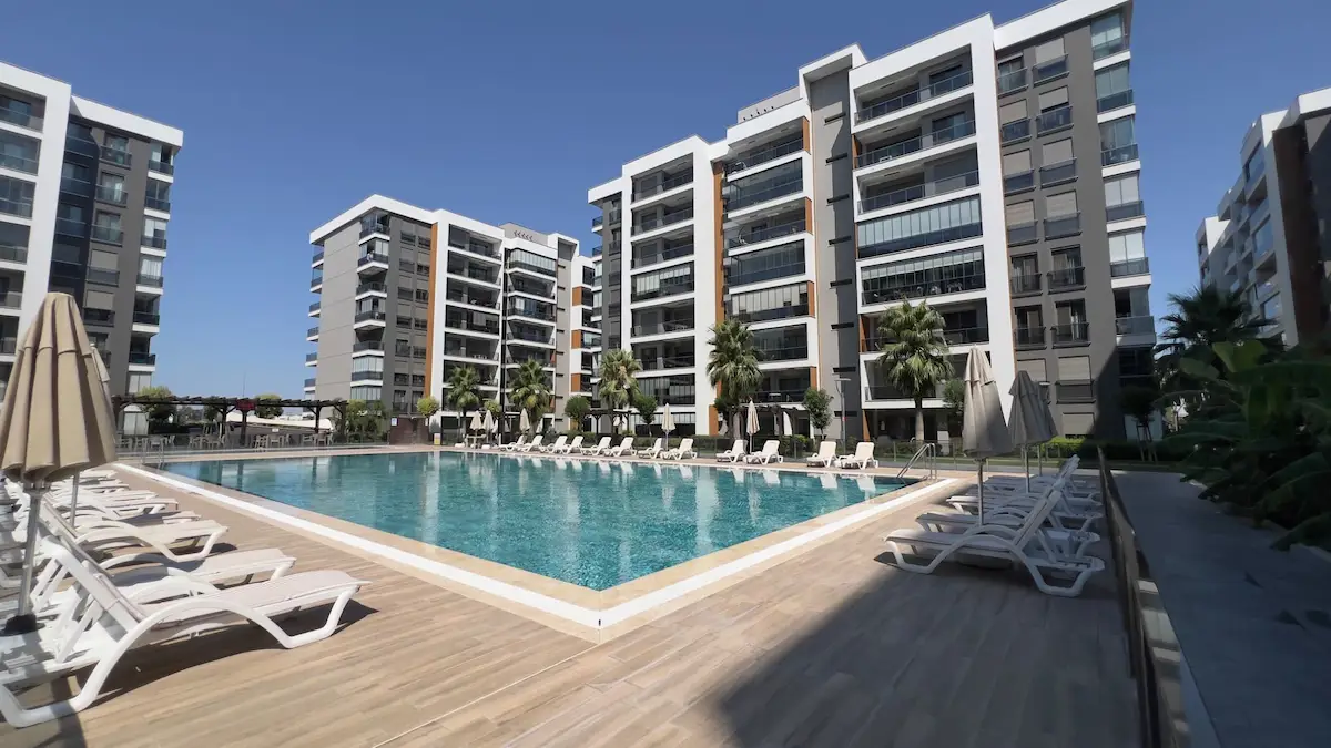 TAŞEHİR MODERN 2 SİTESİNDE 3+1 KİRALIK DAİRE