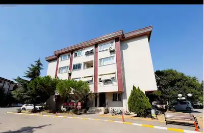 TUZLA’DA SİTE İÇİNDE 3+1 | 135 M² BRÜT | 2. KAT | KOMBİLİ | BALKONLU KİRALIK DAİRE
