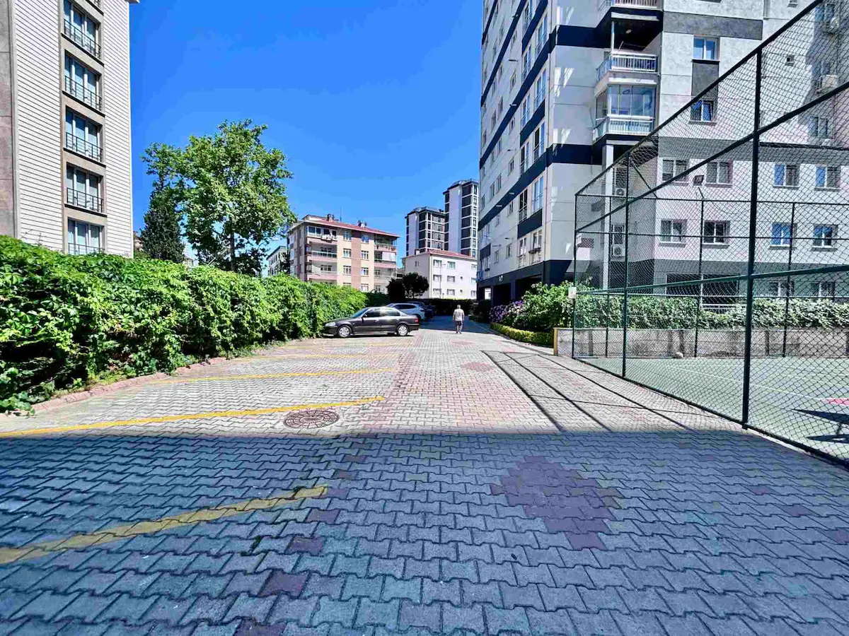 KARLIKTEPE MAHALLESİ HELENİUM SUN SITESI'NDE KIRALIK 3+1 DAIRE 2