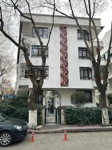 EMEK MAHALLESINDE SATILIK TRIPLEKS DAIRE