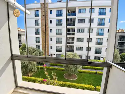 REMAX' DAN BEGONVİL EVLERİNDE MUHTEŞEM 2+1 "ALPAY APAKGÜN"