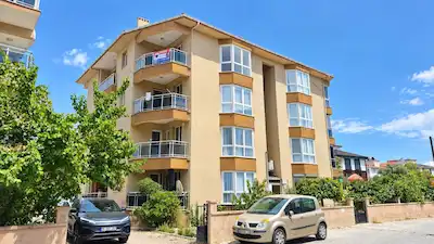 SEFERİHİSAR CAMİKEBİR’DE 3+1  125 M² SATILIK DAİRE