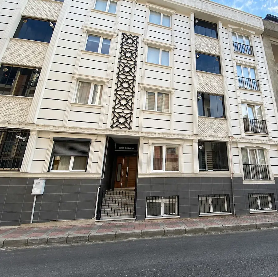 BAYRAMPAŞA KARTALTEPE MAHALLESİ'NDE SATILIK 2+1 SATILIK DAİRE