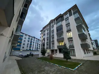 REMAX ARTIS'DEN ŞÜKRÜPAŞA'DA SATILIK 3+1 DAIRE