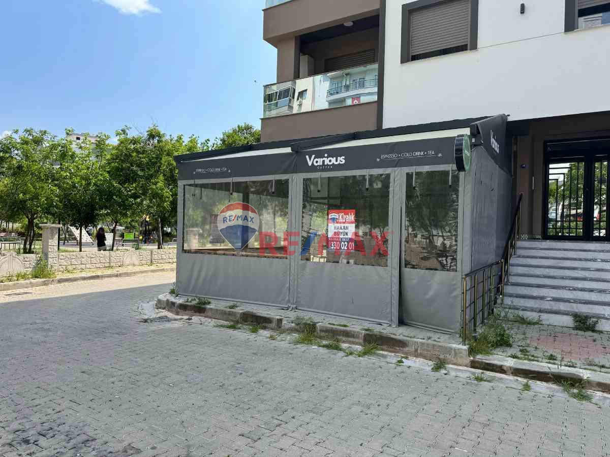 REMAX BEST'TEN ŞEMİKLERDE PARK CEPHELİ KÖŞE PEGOLELİ DÜKKAN