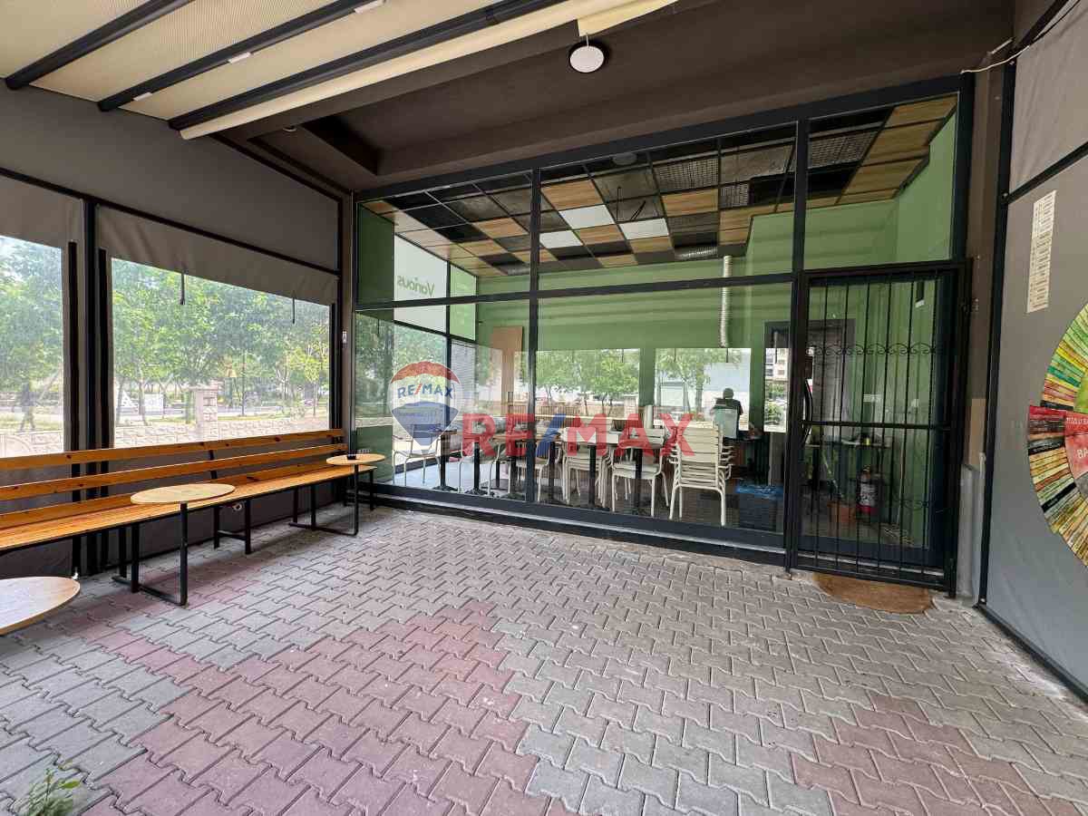 REMAX BEST'TEN ŞEMİKLERDE PARK CEPHELİ KÖŞE PEGOLELİ DÜKKAN