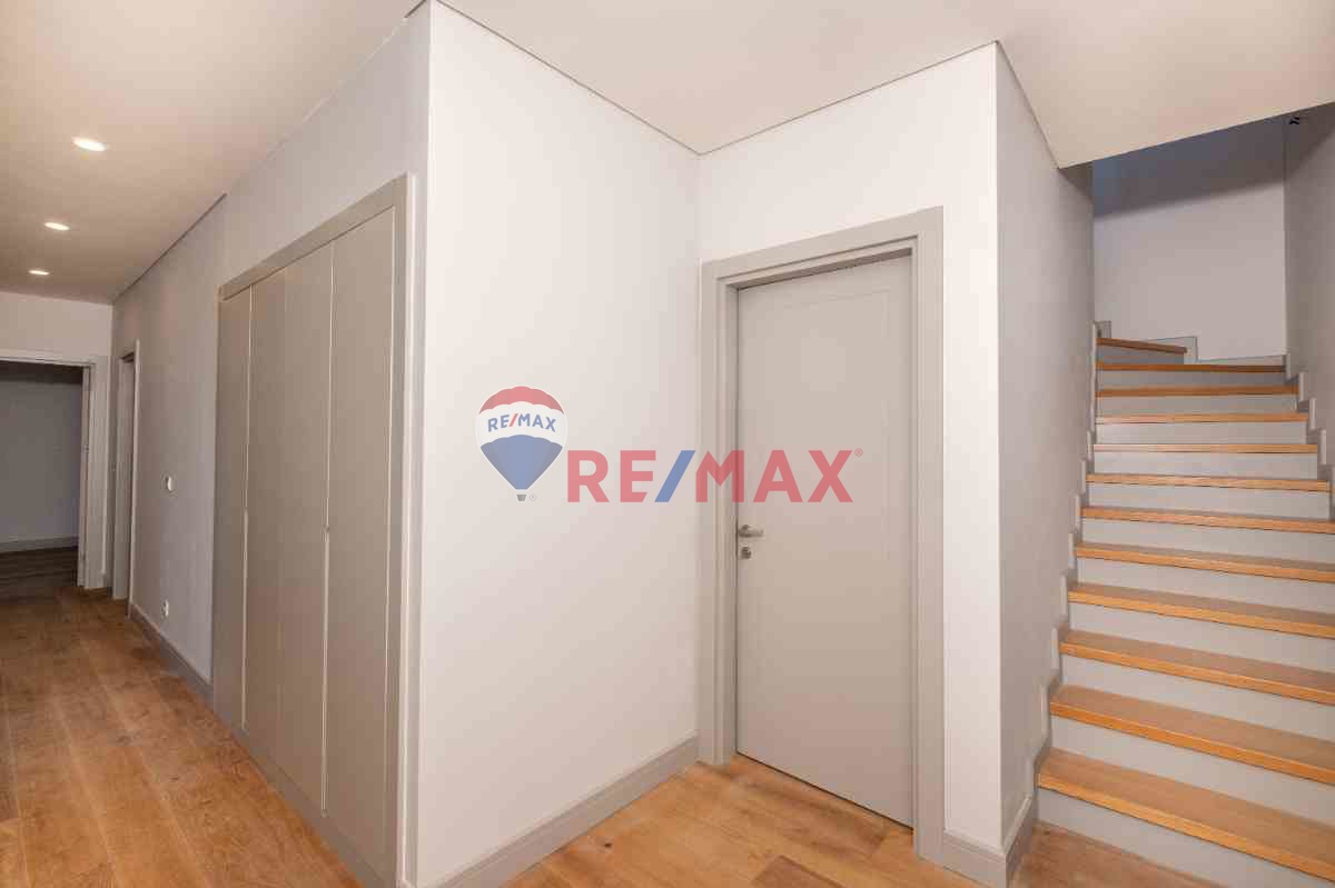 SEBA GÖKTÜRK 5.5+1 ÇATI DUBLEKSI 