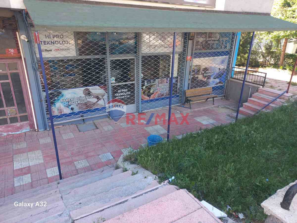 ÖVEÇLER KABİL CADDESİNDE CADDE CEPHELİ SATILIK DÜKKAN