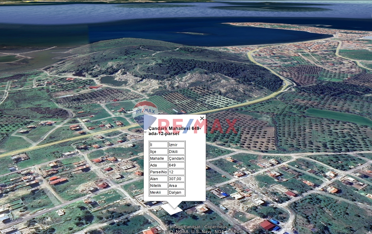 İZMİR ÇANDARLI'DA SATILIK İMARLI ARSA