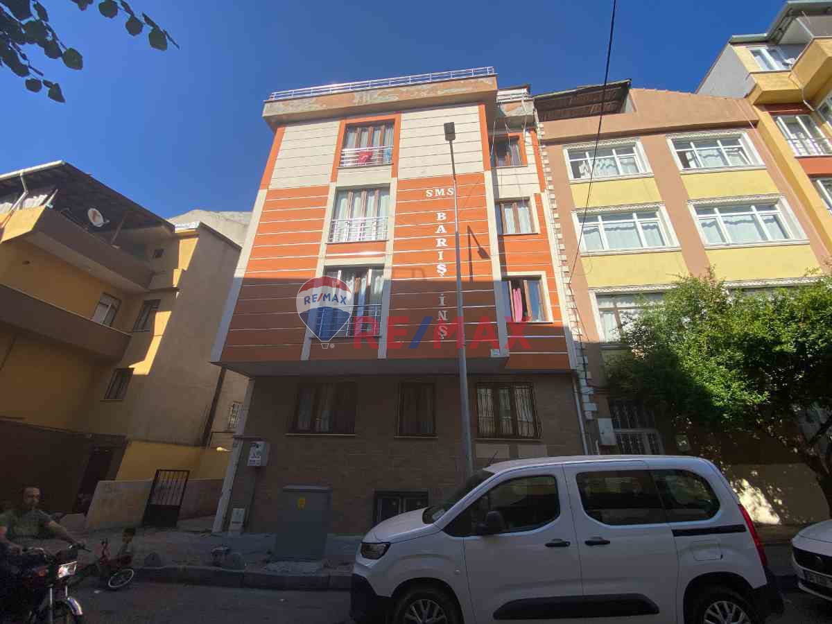 KEMALPAŞA MH 2014 YAPIMI 2+1 SATILIK YÜKSEK GIRIŞ DAIRE 