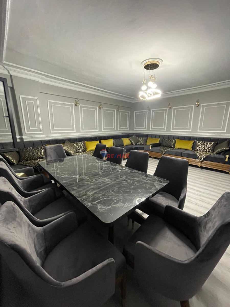 "KÜÇÜKBAKKALKÖY'ÜN KALBINDE, CADDE ÜZERI 3+1 GENIŞ DAIRE!"