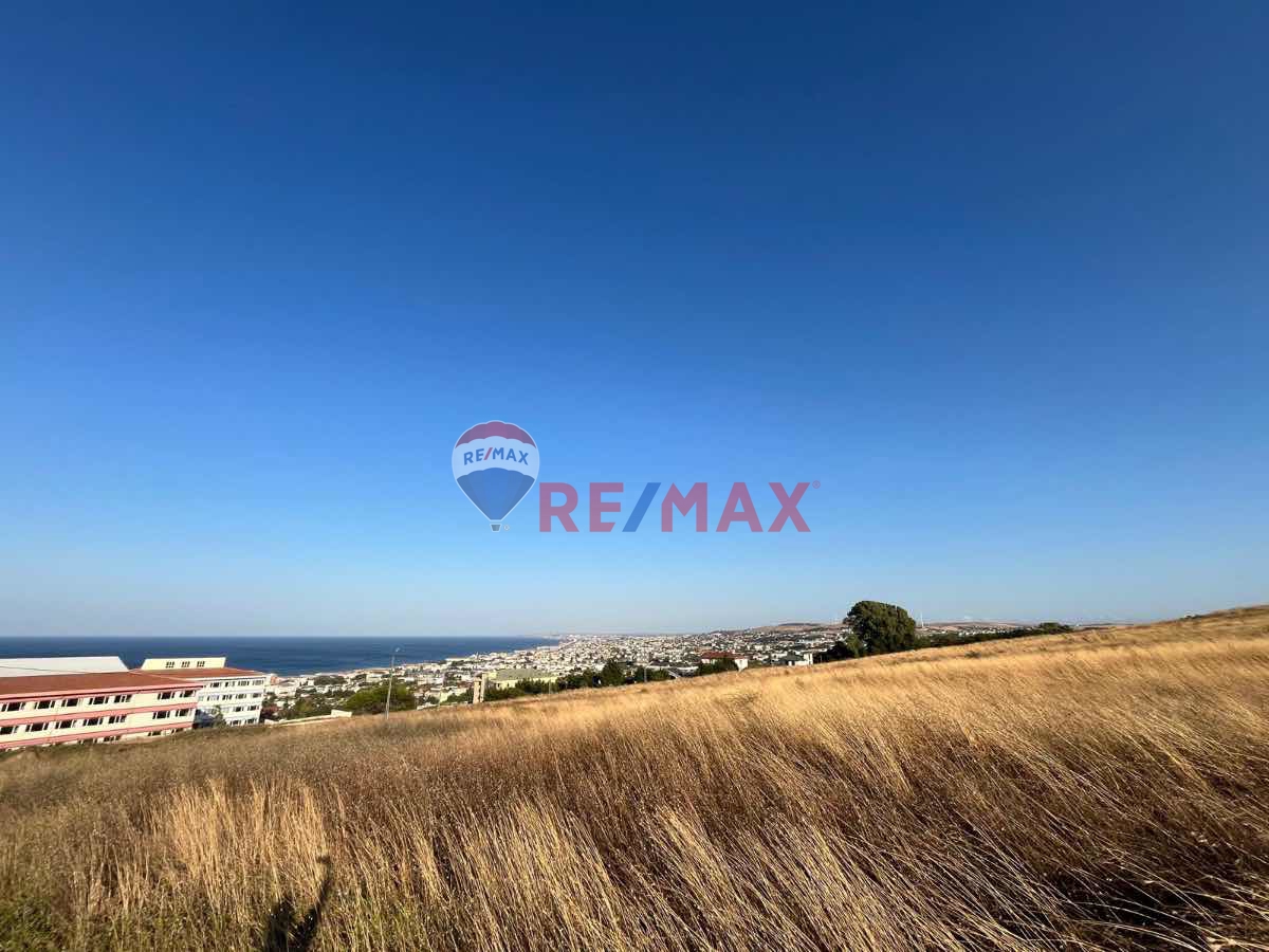 BÜYÜKÇEKMECE BAHÇELİEVLER MAHALLESİ VİLLALAR BÖLGESİNDE SATILIK ARSA