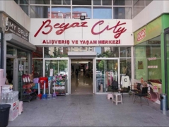 BEYLIKDÜZÜ BEYAZ CITY AVM ADAKENT MERKEZDE STAILIK DÜKKAN 