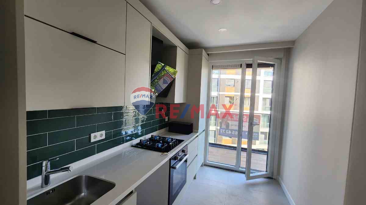 GÖZTEPE'DE MARMARAYA ÇOK YAKIN FERAH 3+1