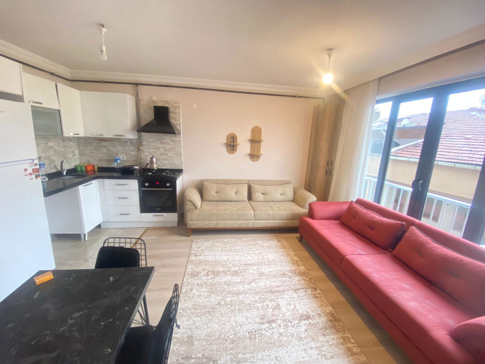 TUZLA EVLİYA ÇELEBİ'DE KİRALIK EŞYALI 1+1 DAİRE