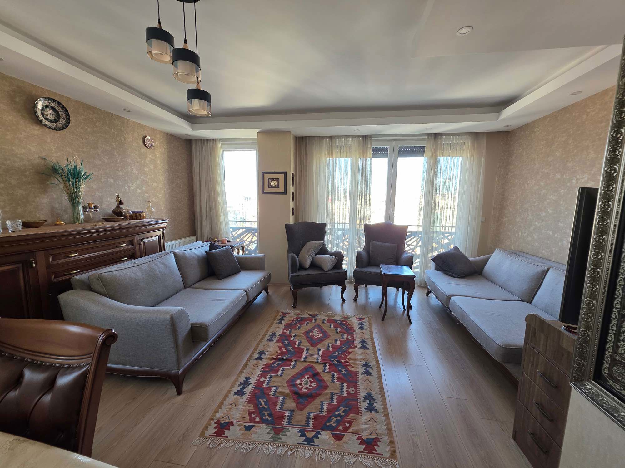 GÖZTEPE MERDIVENKÖY'DE SATILIK 2+1 78 NET DAIRE