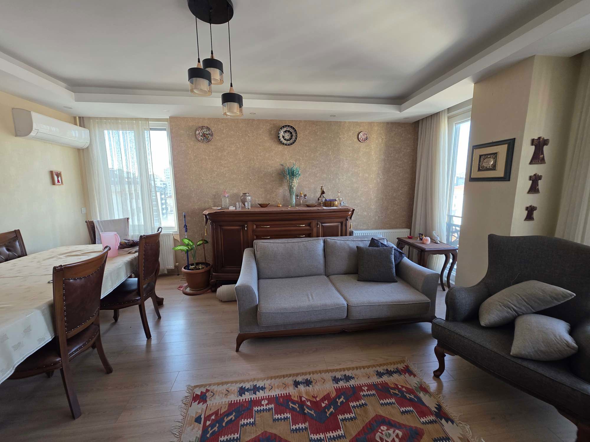 GÖZTEPE MERDIVENKÖY'DE SATILIK 2+1 78 NET DAIRE