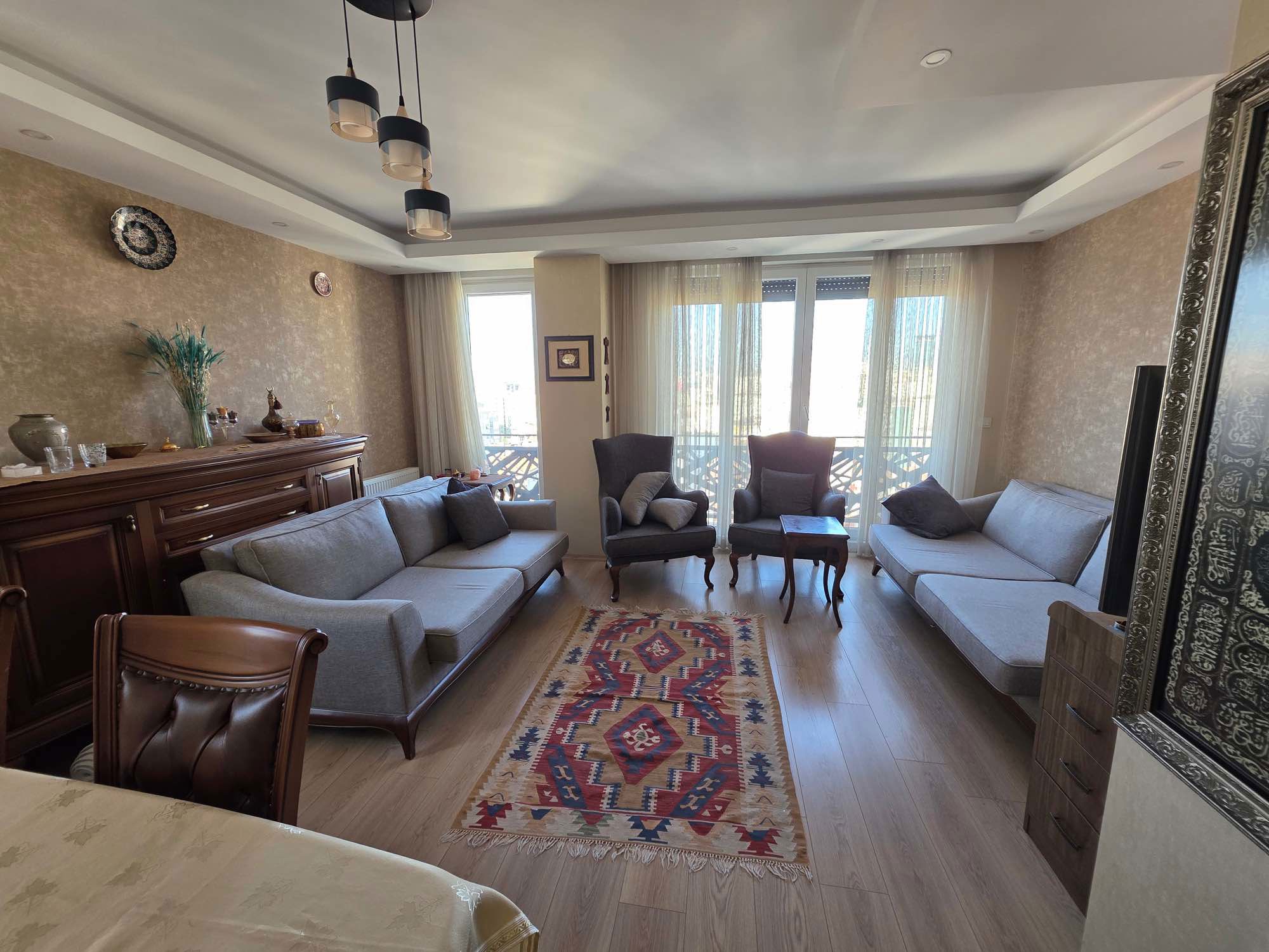 GÖZTEPE MERDIVENKÖY'DE SATILIK 2+1 78 NET DAIRE