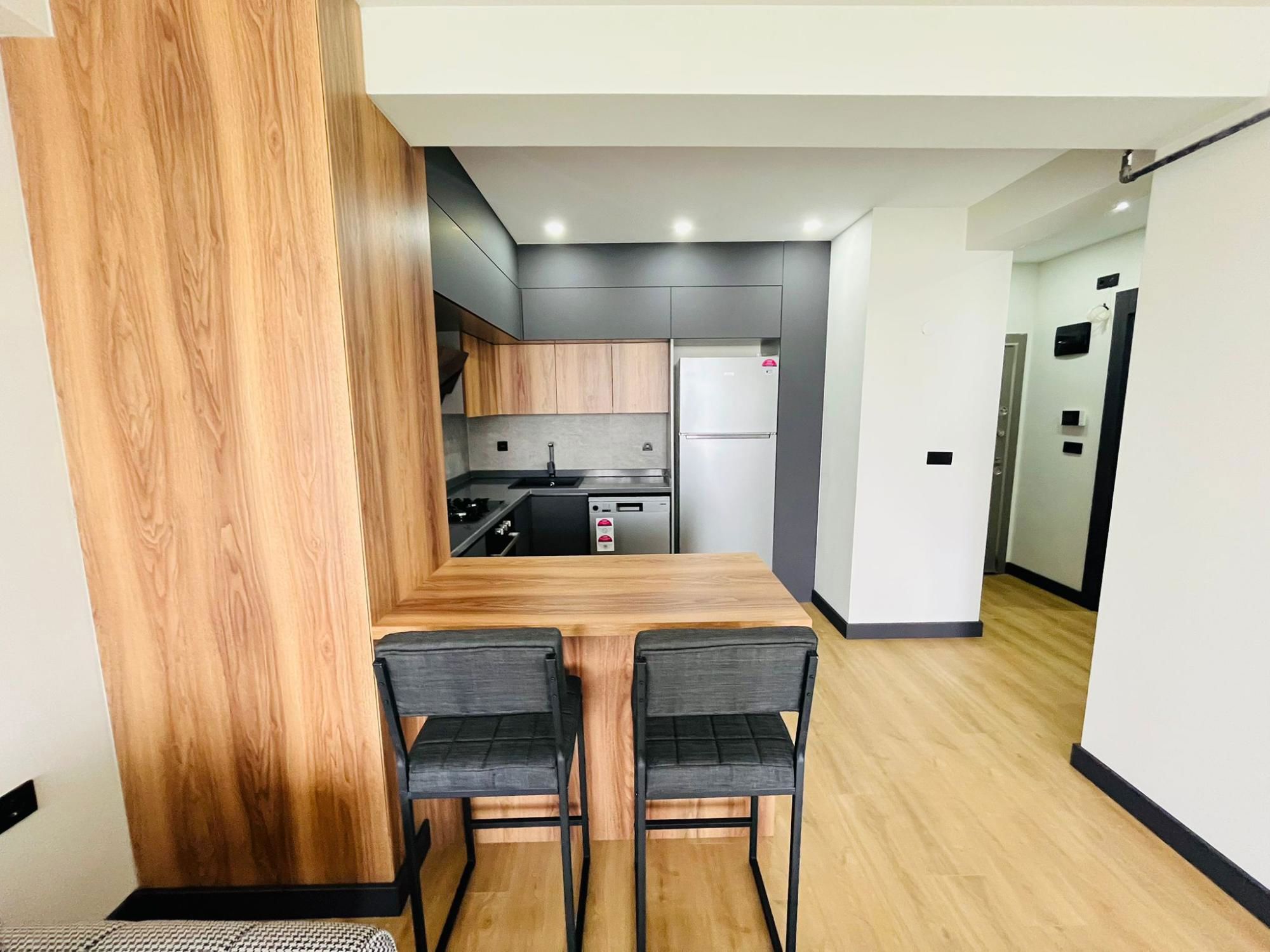 CUMHURIYET MAHALLESINDE KIRALIK 1+1 EŞYALI DAIRE