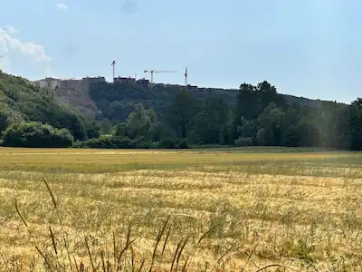 REMAX ŞABAN KARAKAŞ KORUCUKTA 11588M2 İMARA YAKIN YATIRIM FIRSATI