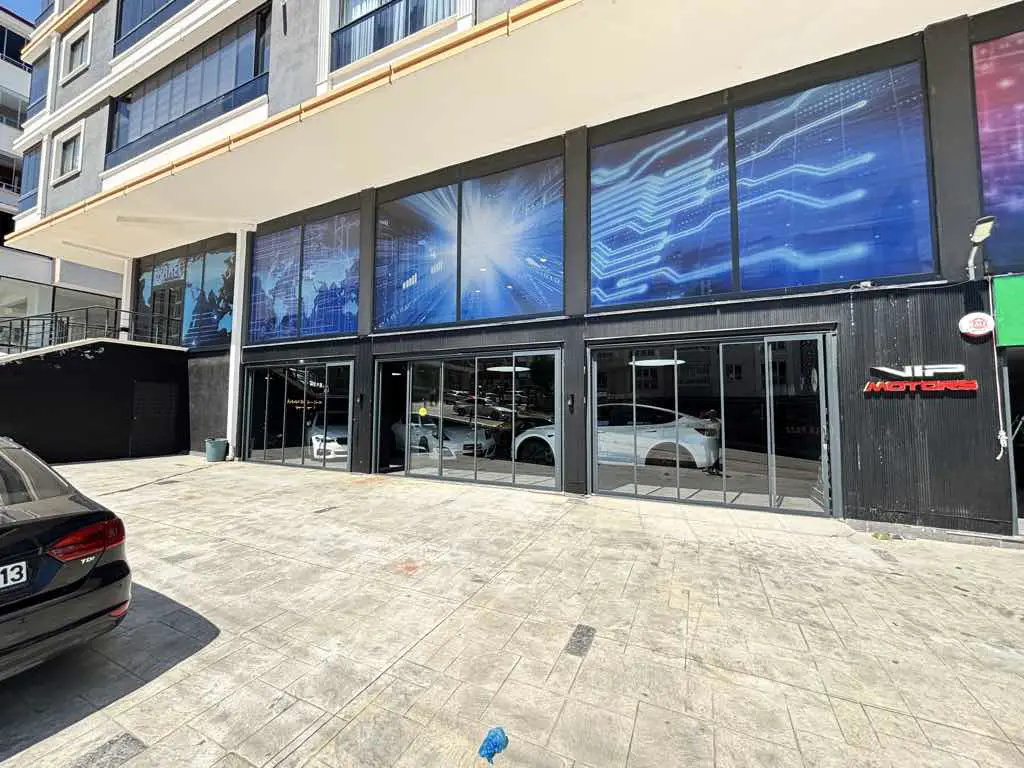RABİA SARAÇ'TAN YÜKSEK KİRA GETİRİLİ CADDE CEPHE 336 M2