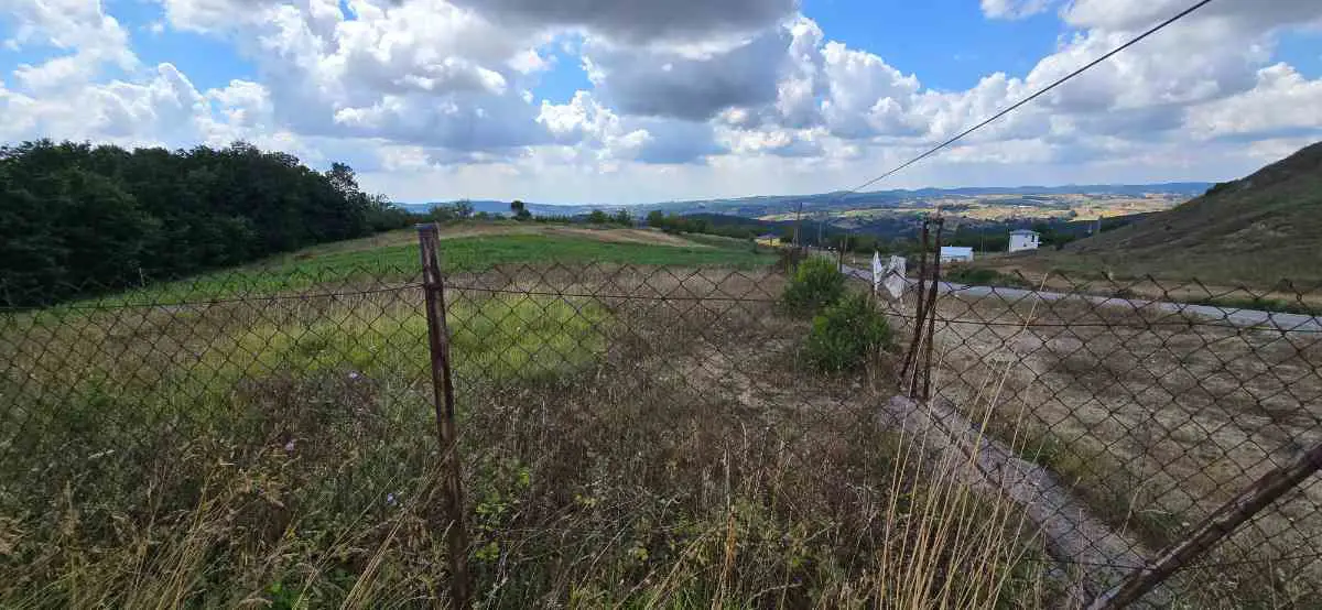 İZMİT ÇAĞIRGAN'DA ASFALT YOL KENARI MANZARALI TARLA