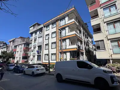 ÇEKMEKÖY MERKEZ MAH. İSKANLI 1+1 SATILIK DAİRE
