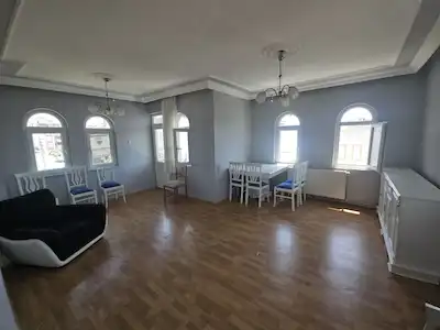 RE/MAX DREAM'DEN 60 EVLER YELKEN CAFE YAKINI 3+1 KİRALIK