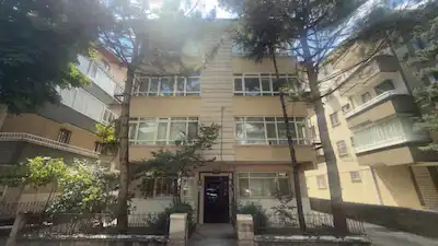 ÇANKAYA BAHÇELİEVLERDE SATILIK 3+1 ARAKAT DAİRE