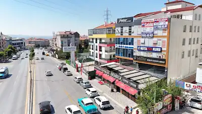 ALTINDAĞ MERKEZ CADDE ÜZERİ SATILIK KİRACILI KOMPLE BİNA