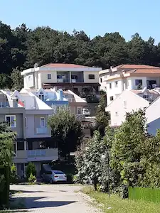 YARISI PEŞİN YARISI TAKSİTLE