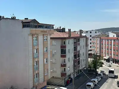 GEBZE GÜZELLER MH DE ARAKAT 3+1 SATILIK DAİRE