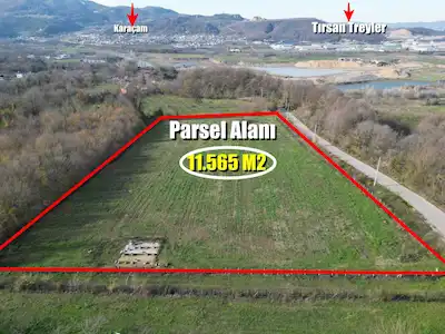 ARİFİYE BOĞAZKÖY MAH. 11.565 M2 YOLA CEPHE FIRSAT ARAZİ