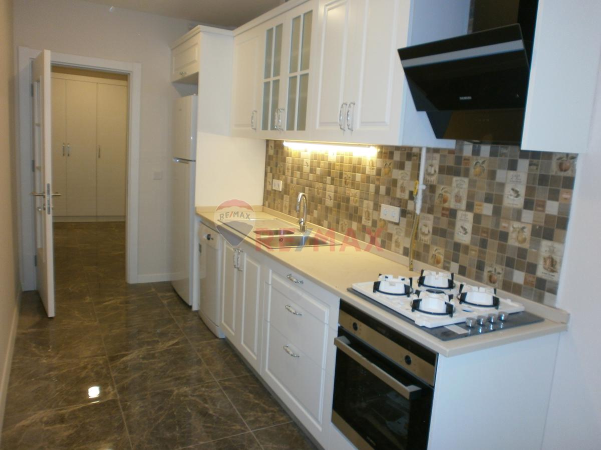 KÜÇÜKYALI SAHİL KONAKLARI’nda VATANDAŞLIĞA UYGUN 190m2 SATILIK BAHÇE DUBLEKSİ