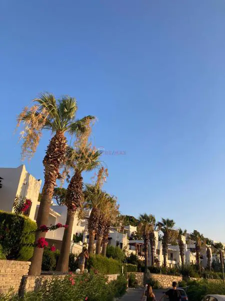 Yalıkavak Cennetköy Sitesi Deniz Manzaralı Satılık Villa