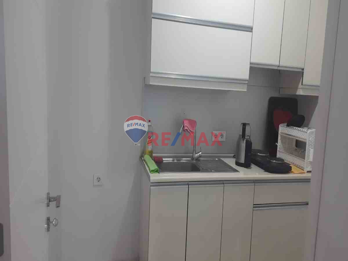 GEBZE ADLİYE YAKINI GÖKDEMİR PLAZADA KİRALIK OFİS (81M2)