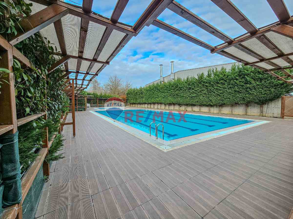 SANCAKTEPE MAHAL ADA SITESI'NDE SATILIK 2+1 DAIRE