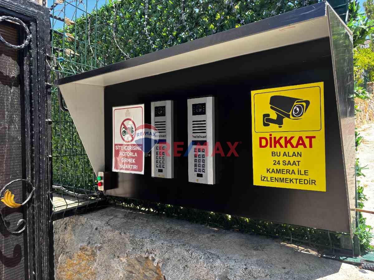 SANCAKTEPE YUNUS EMRE MH. YENIŞEHIR SITESINDE 1+1 SATILIK DAIRE