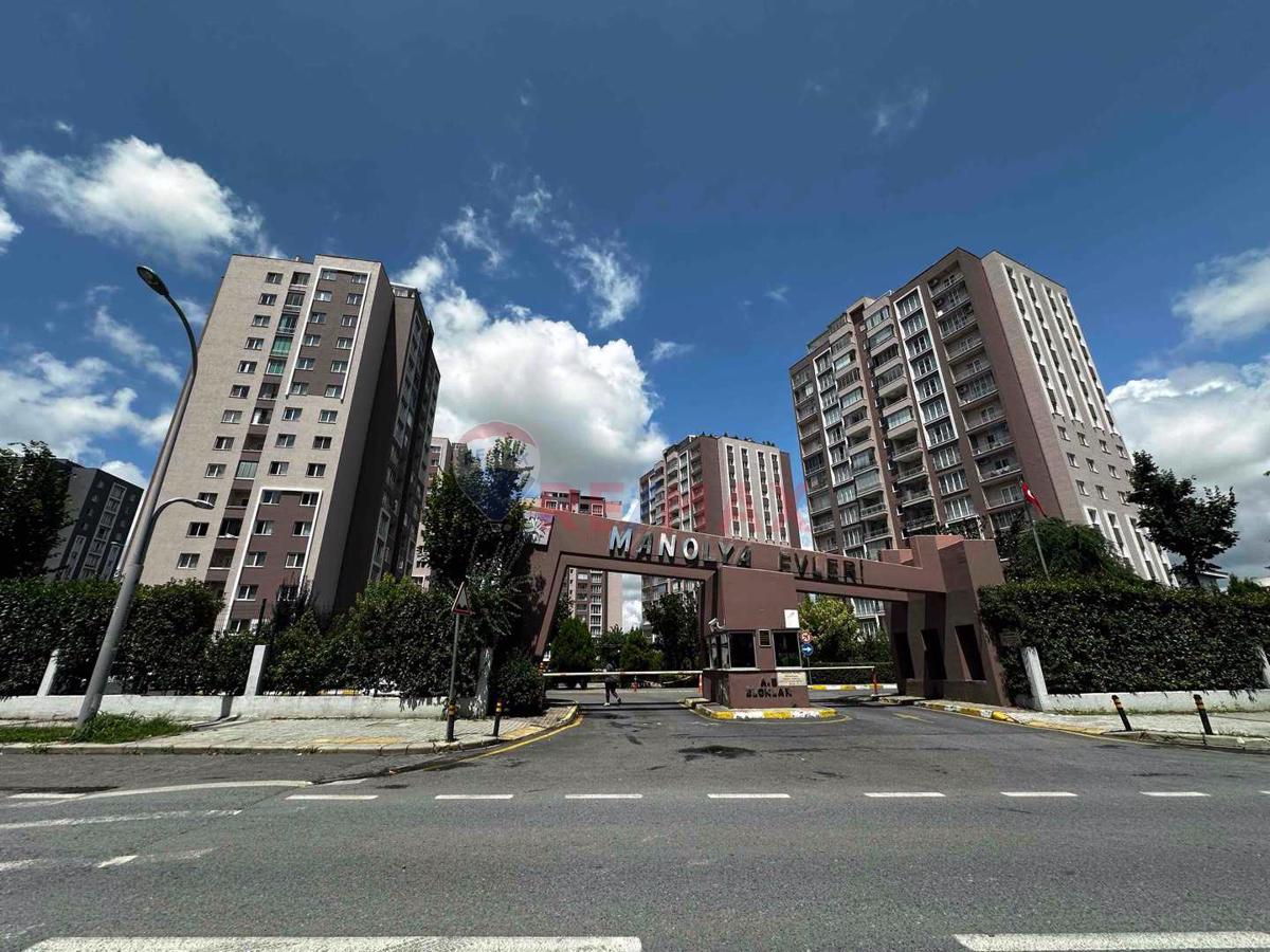 BAHCESEHİR MANOLYA EVLERİ 3+1