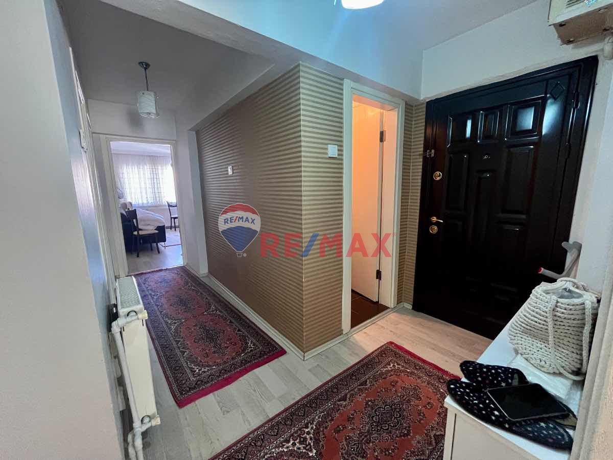 REMAX BEYAZ SELIMZADE MAHALLESI'NDE 2+1 KOMBILI SATILIK DAIRE